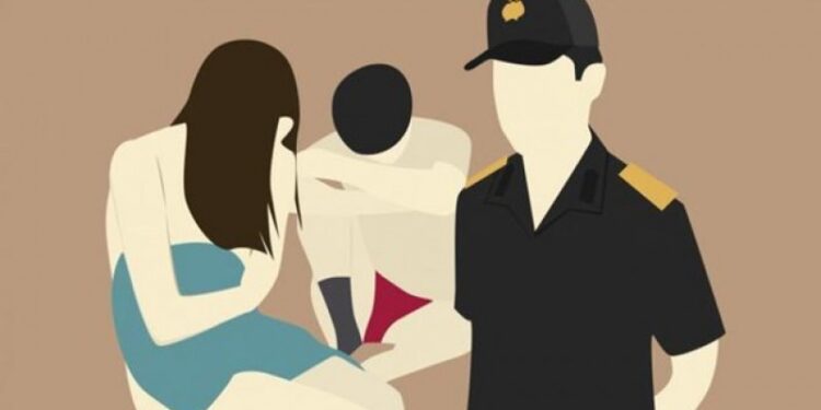 Perzinaan & Kumpul Kebo Menurut KUHP Lama dan Baru