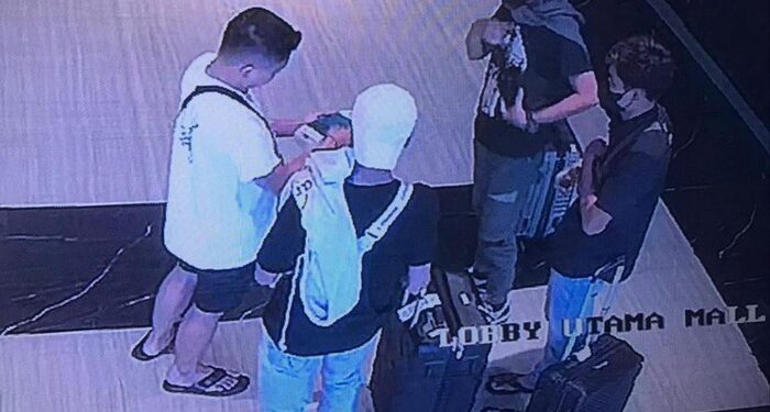 Tiga Warga Medan Diamankan di Batam Saat Hendak Menjadi Admin Judi Online di Kamboja