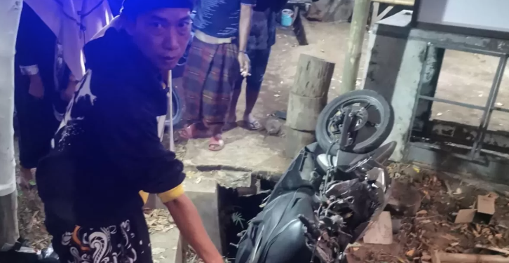 Kecelakaan Tunggal di Jember Menewaskan Seorang Pengendara Motor, Diduga Akibat Kecepatan Tinggi