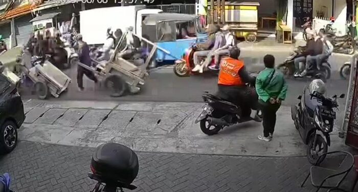 Pelajar di Jakarta Timur Disiram Air Keras dalam Peristiwa yang Diduga Terkait Aksi Tawuran