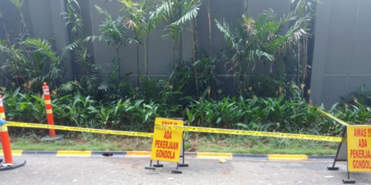 Nahas 2 Pekerja Tewas Jatuh dari Gondola Apartemen di Bekasi