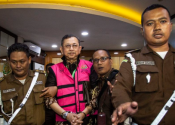 Nahas 2 Pekerja Tewas Jatuh dari Gondola Apartemen di Bekasi