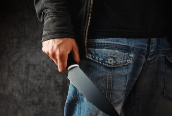 Remaja di Bogor Diserang OTK Saat Pulang dari Warung, Punggung Dibacok