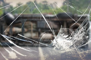 Mobil Tabrak Truk hingga Terbalik di Tol Jagorawi, Ada Korban Luka