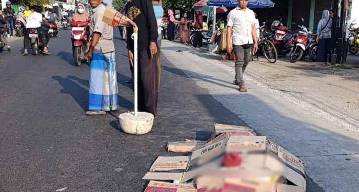 Pejalan Kaki di Jombang Meregang Nyawa Usai Ditabrak Motor, Pengendara Luka Ringan