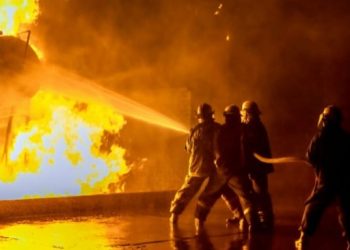 12 Kios Terbakar di Pasar Krenso