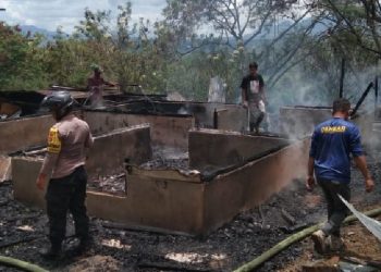 Kebakaran Hebat Melanda Desa Amor, Ratusan Warga Tergusur di Bener Meriah