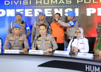 Kasus Kekerasan Seksual Anak: Hakim Didesak Hukum Maksimal Eks Kapolres Ngada