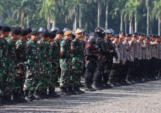 Aksi Massa Besar Hari Ini: Ribuan Personel Polisi Amankan Monas hingga Gedung DPR