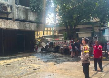Ruko di Sawah Besar Jakarta Pusat Terbakar: 12 Unit Damkar Dikerahkan, Diduga Korsleting Kipas Angin