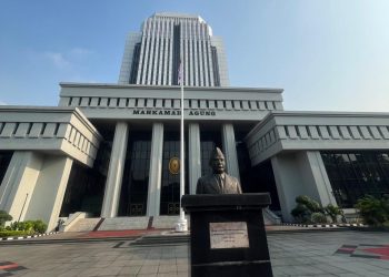 Mahkamah Agung Jatuhkan Vonis Bersyarat untuk Pelaku Pemerasan dalam Kasus Penagihan Utang