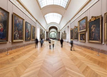 Analis Keamanan Soroti Lemahnya Louvre, Klaim Mencuri di Museum Lebih Mudah dari Bank