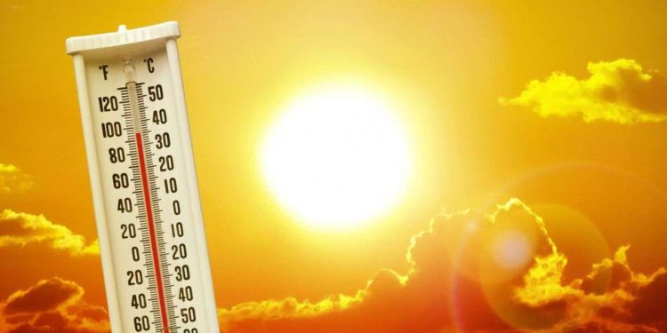 Waspada Cuaca Ekstrem: BMKG Imbau Kesiapsiagaan di Tengah Terjangan Panas Maksimal di Indonesia