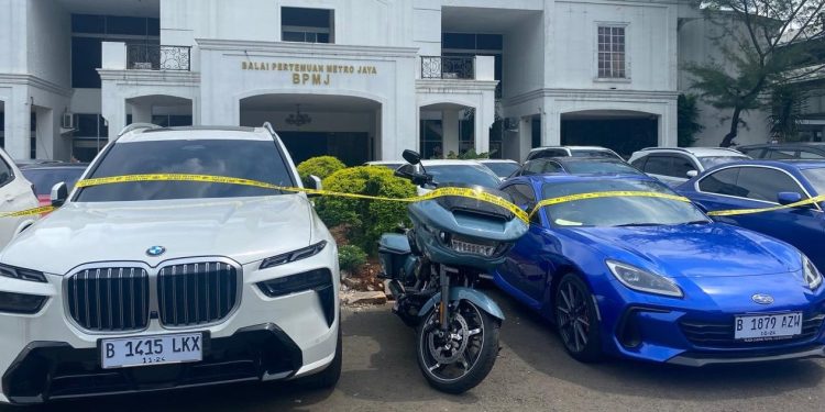Polisi Ungkap Jaringan Baru, Sita Uang Tunai Rp103,2 Miliar dan Puluhan Mobil Mewah