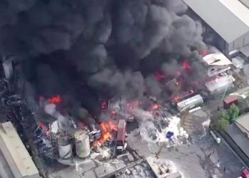 Kebocoran Gas Diduga Pemicu Kebakaran Hebat di Gudang Kosmetik Kawasan Industri Bekasi