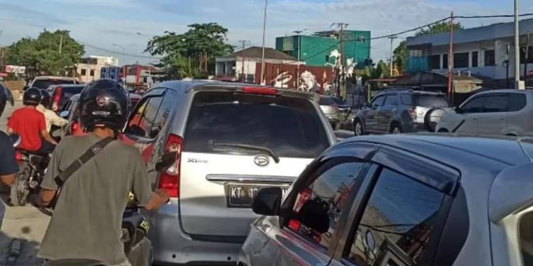 Nihil Kecelakaan Besar, Titik Balikpapan Tersendat Dampak Kebakaran Lama