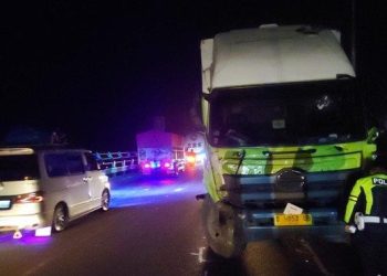 Kecelakaan Maut Angkot dan Tronton di Jembatan Sasak Rajamandala, Tiga Tewas