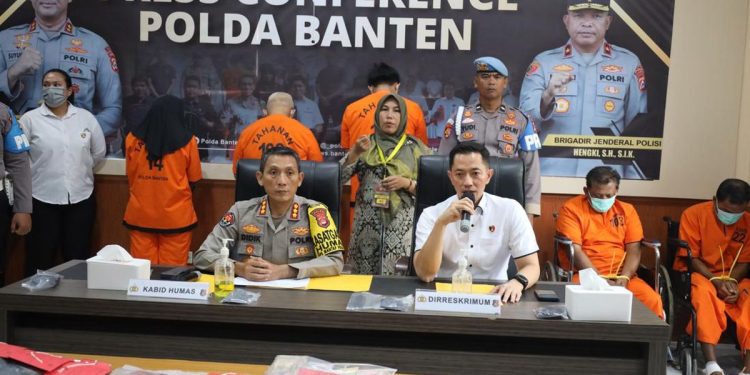 Polda Banten Tangkap Pelaku Pembunuhan Berencana Driver Online untuk Kuasai Mobil