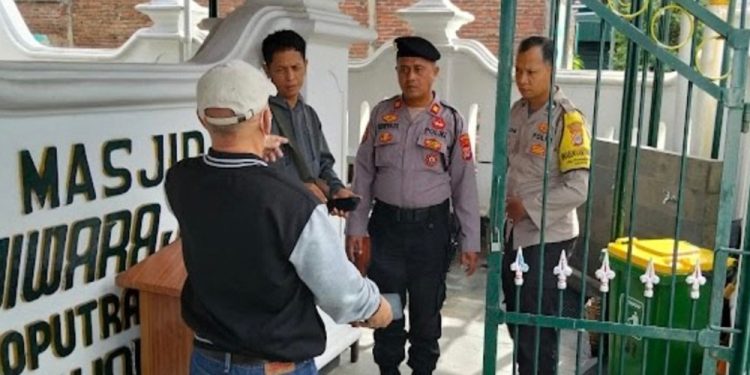 Dua Kali Jadi Sasaran, Pencurian Kotak Infak di Masjid Wiworojati Kraton Resahkan Warga